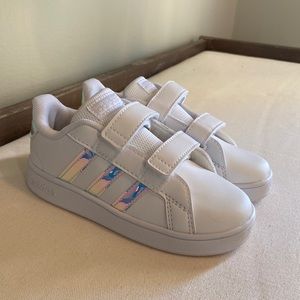 NEW Adidas Grand Court Tennis Shoes (Toddler Size 9)